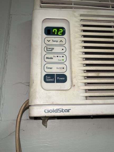 GoldStar Window Air Conditioner