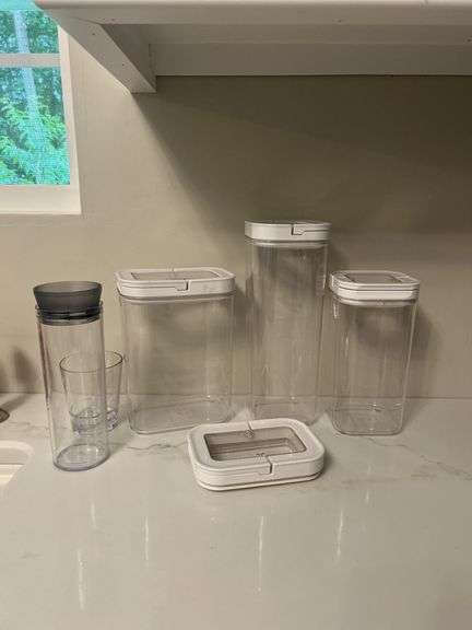 Airtight Food Storage Container Set image
