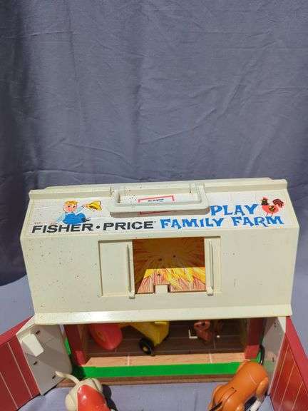 Fisher-Price Family Farm Playset with Accessories