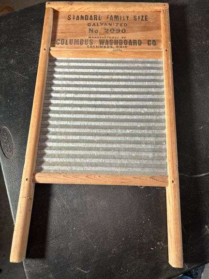 Columbus Washboard Co. "Standard Family Size" No. 2090 image