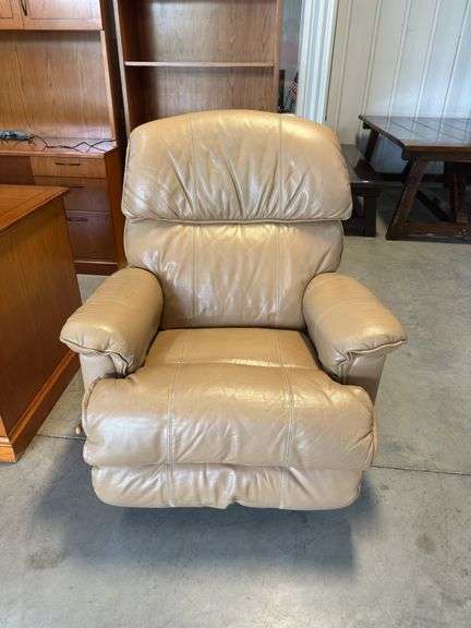 Comfortable Tan Leather Recliner image