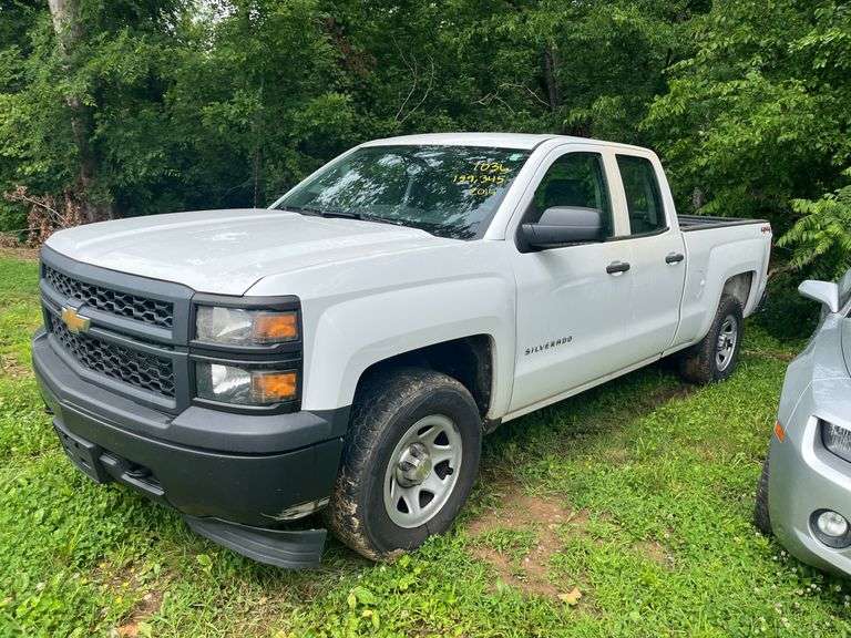 L15C- 2014 CHEVY SILVERADO (HAS TITLE) image