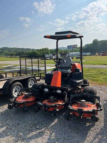 L17- JACOBSEN AR522 TURF MOWER image