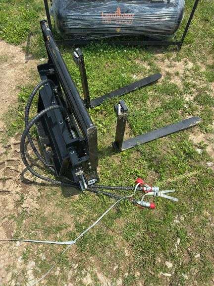 L7-MINI SKID STEER FORKS image