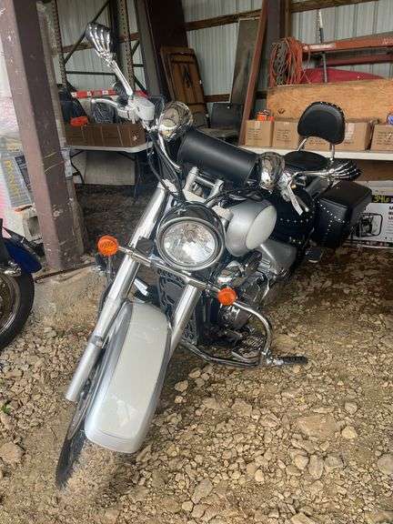 SHED - 2007 SUZUKI BOULEVARDO VL800 (HAS TITLE) image