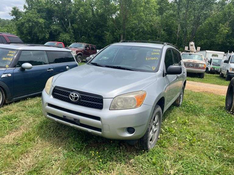 L12- 2006 TOYOTA RAV4 (HAS TITLE) image