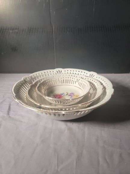 Set of 3 Reticulated Porcelain Bowls with Floral Center image