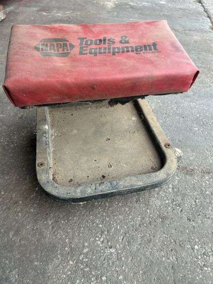 NAPA Tools & Equipment Rolling Creeper Seat