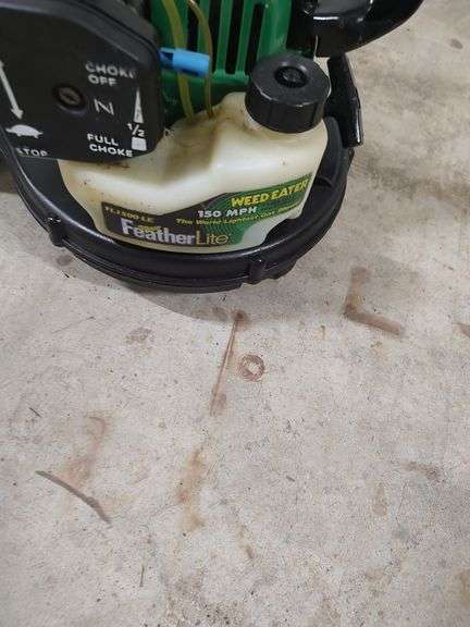 WEED EATER FEATHER LITE GAS POWERED BLOWER