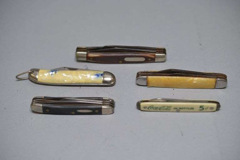 5 Used Pocket Knives, image