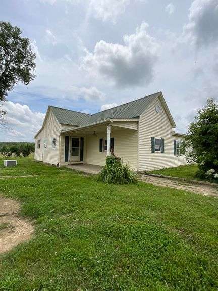 House & Lot - 495 Todd Road Eubank. Ky image