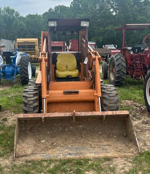 L9- CASE 1845C SKID STEER image
