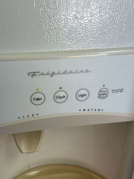 Frigidaire Side-by-Side Refrigerator - Model FRS23R4A