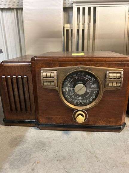 Zenith Model 8S-531 Tube Radio image