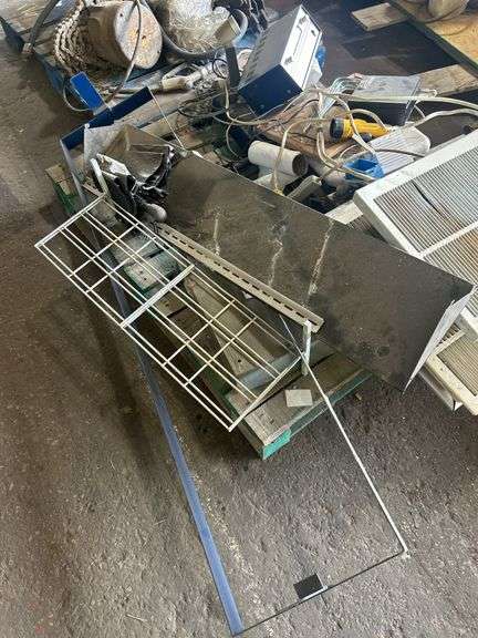 Mixed Lot of Electronic Equipment and Various Items