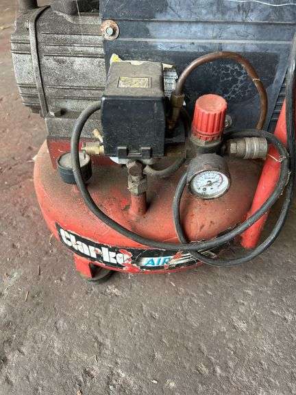 Clarke Air Compressor