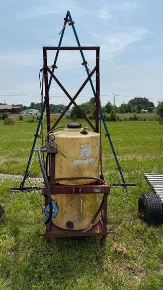 SPRAYER ATTACHMENT