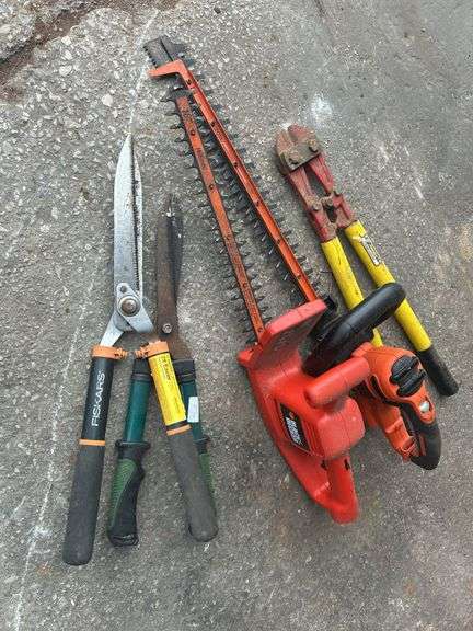 Lawn and Garden Hand Tool Set
