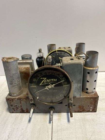 Zenith Radio Amplifier Chassis Parts image