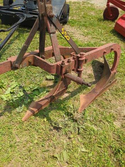 L5- TWO BOTTOM PLOW image
