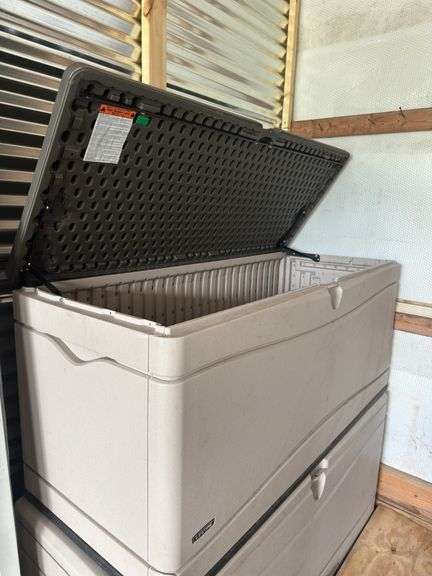Lifetime 60012 Storage Box image