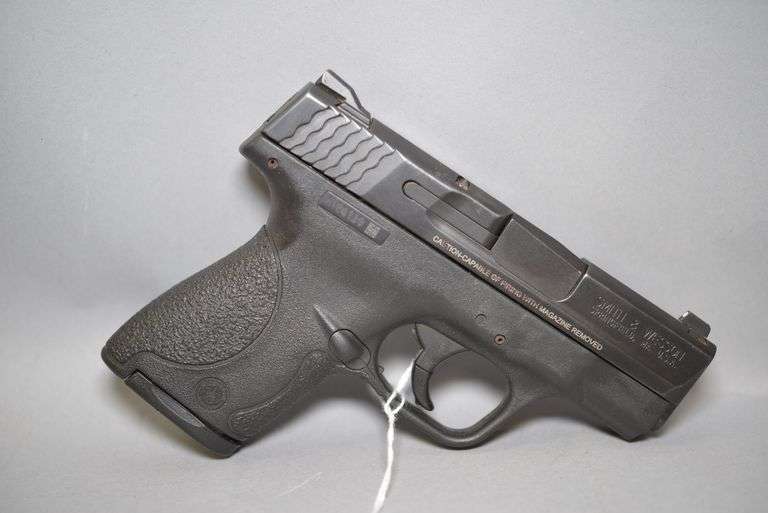 Smith & Wesson M&P 9 Shield Pistol In 9MM Caliber, image