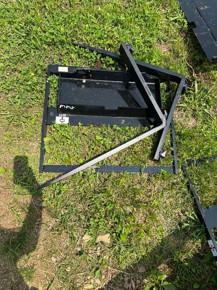 L7-MINI SKID STEER PALLET FORKS image