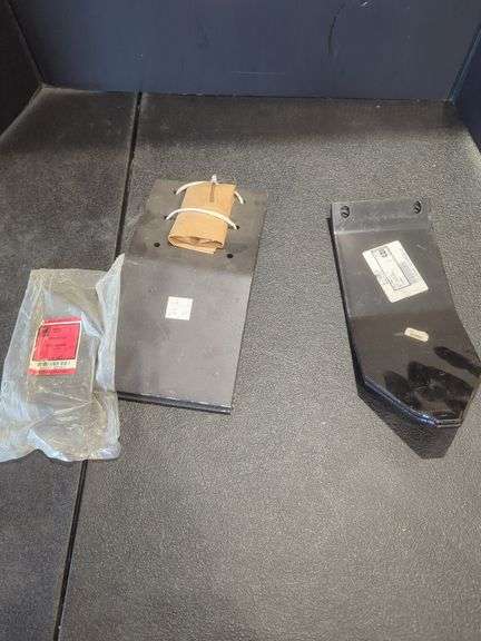 A&I Products A-76N875 Skid Plate and Replacement Skid Shoe image