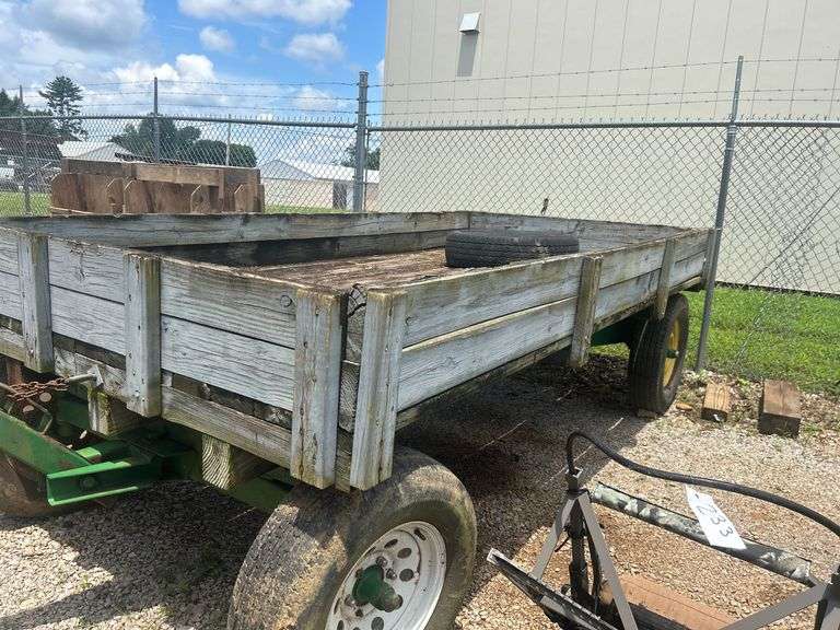 Farm Wagon - Green Undercarriage