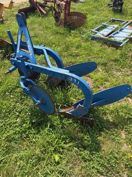 L6 FORD 2 BOTTOM PLOW image