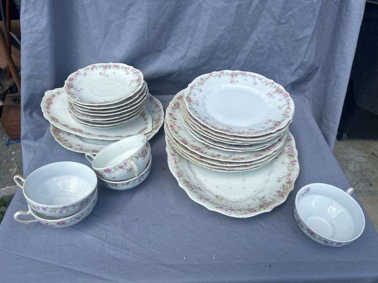 Floral China Set Marked Germany image
