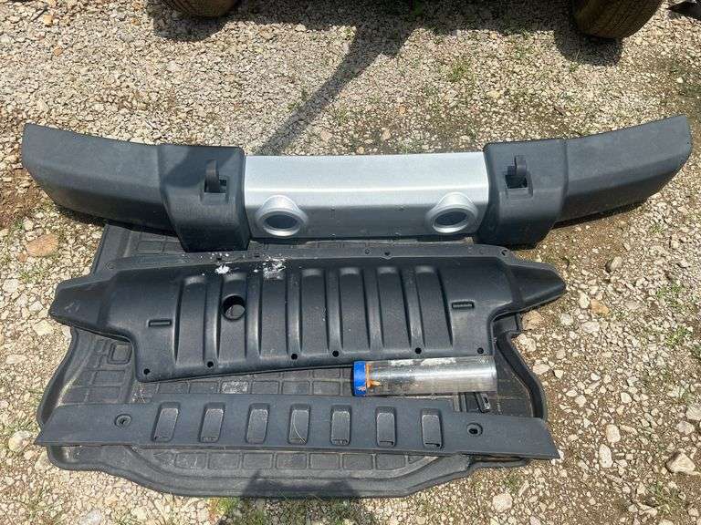 Jeep Bumper and Undercarriage Shield image