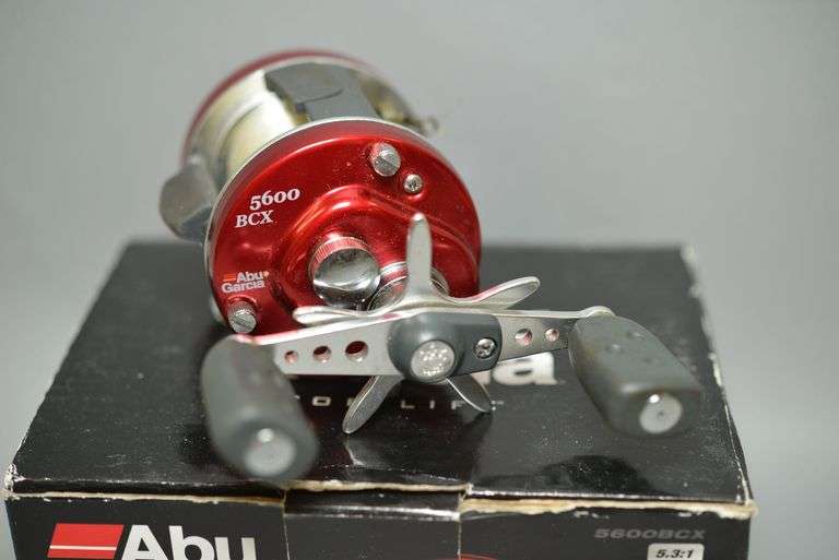 Abu Garcia 5600 BCX Bait-Casting Fishing Reel,