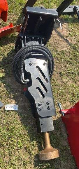 L5 - SKID STEER POST DRIVER image