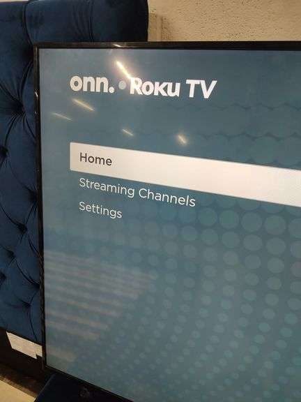 ONN ROKU TV - 70 INCH SMART TV - WITH REMOTE CONTROL