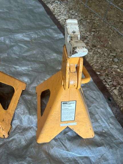 Pair of 3-Ton Wilmar Jack Stands