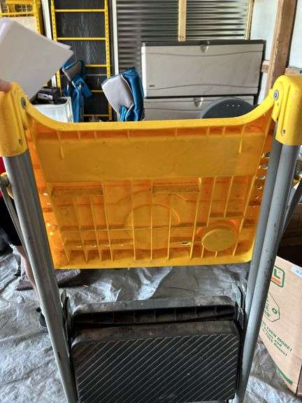 Folding Step Ladder