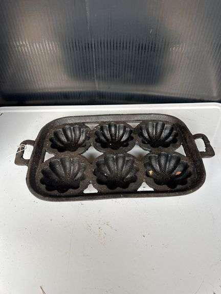 Cast Iron Pumpkin Muffin Pan image