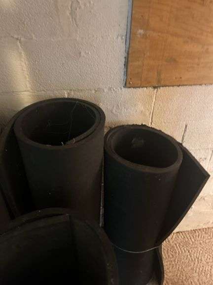 Rolled Rubber Gym Flooring and Floor Tiles