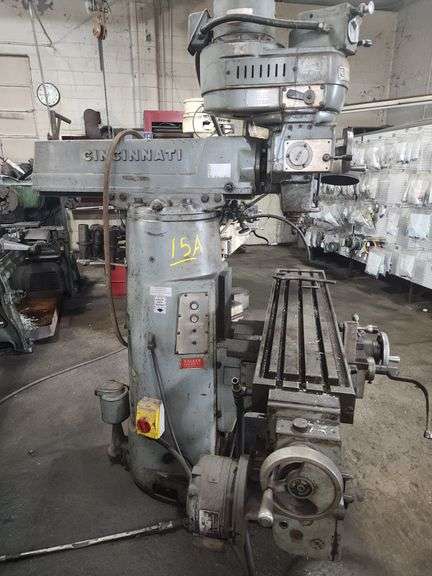 Cincinnati Toolmaster Milling Machine