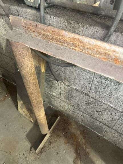 Columbian Welding Table with Clamps