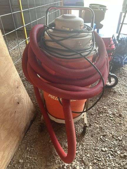 Pullman-Holt Commercial Wet/Dry Vacuum