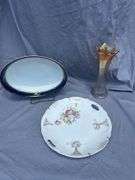Collectible Decorative Plates & Iridescent Glass Vase