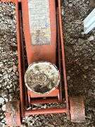 Central Hydraulics Floor Jack