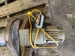 Super Tugger Cable Puller