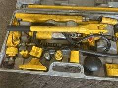 Performance Tool 4 Ton Hydraulic Ram System
