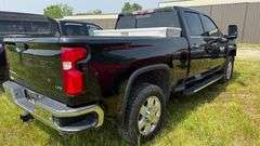 2020 CHEVROLET SILVERADO 2500 HD PICKUP TRUCK (HAS TITLE)