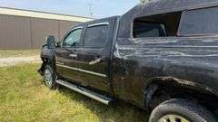 2011 GMC DENALI HD PICKUP TRUCK (NO TITLE-PARTS ONLY)