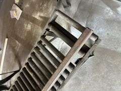 Metal Cutting Band Saw with Conveyor