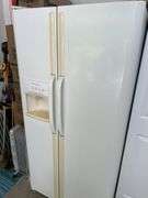 Frigidaire Side-by-Side Refrigerator - Model FRS23R4A